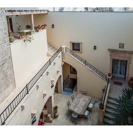 Palazzo Mellacqua Castiglione d'Otranto Exterior photo
